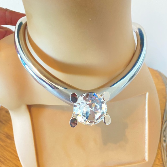 Louis Vuitton Silver V Necklace - Picture 9 of 13